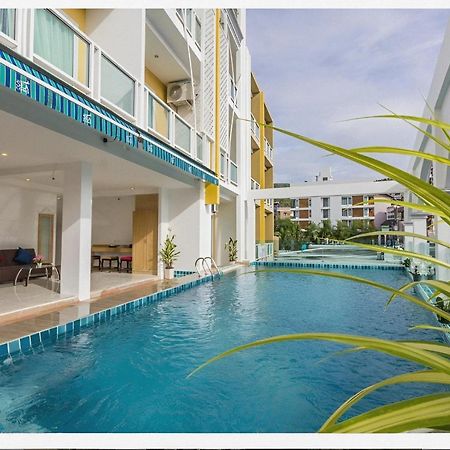 Lucky Sun Patong Hotel Exterior photo